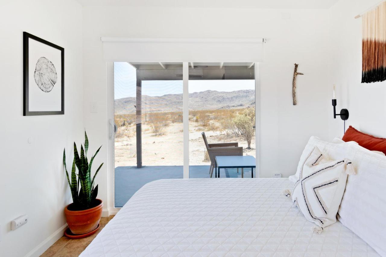 트웬티나인팜스 1 Minute To Joshua Tree National Park, Hot Tub, Stars, Private - The Wkndr 빌라 외부 사진