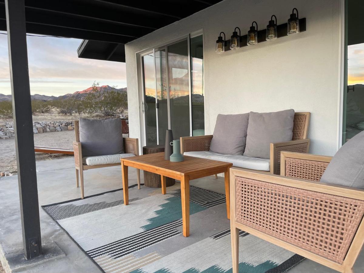 트웬티나인팜스 1 Minute To Joshua Tree National Park, Hot Tub, Stars, Private - The Wkndr 빌라 외부 사진